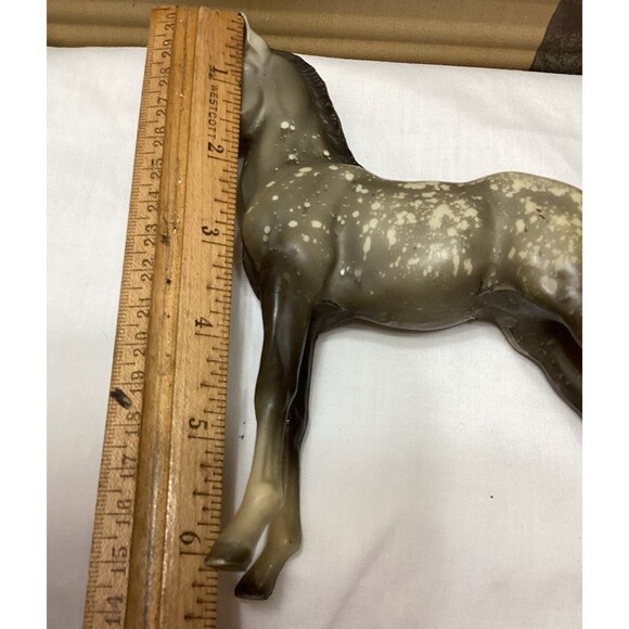 Breyer Traditional Vintage Proud Arabian Foal Dapple Gray #220 Unmarked 6.5x6.5" - Picture 7 of 8